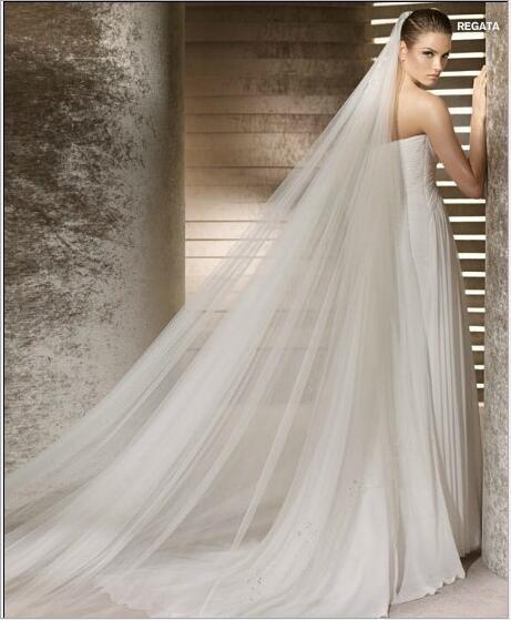 Waltz Cut Edge Single Layer Long Bridal Veil