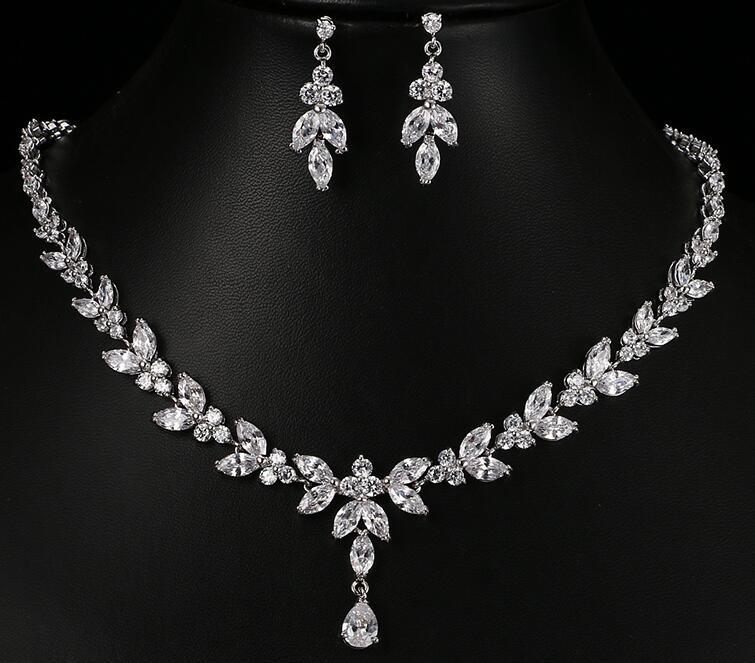 Stunning Bridal Jewelry Set