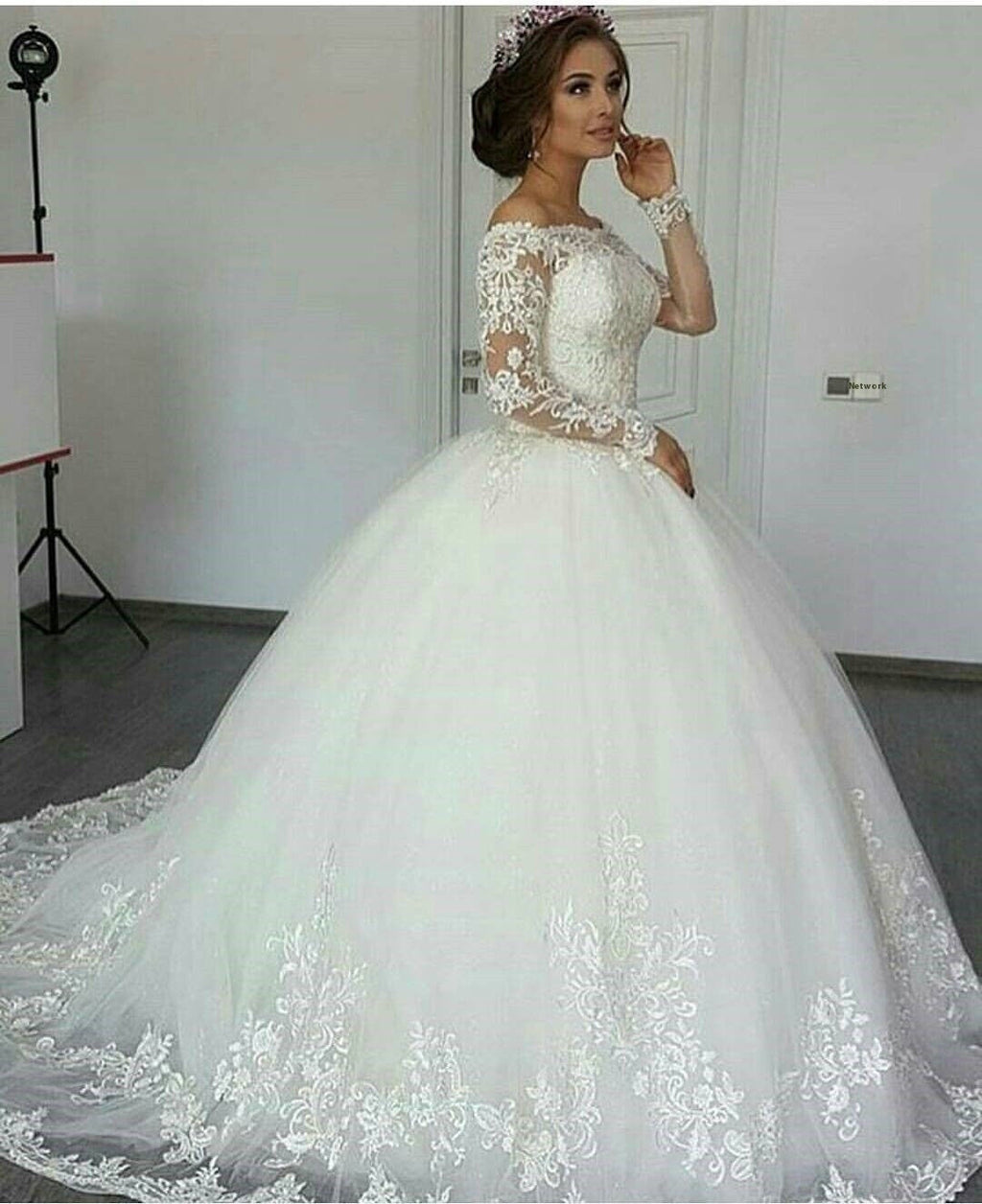 Custom Elegant Wedding Gown