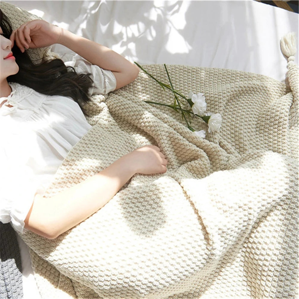 Tassel Knitted Ball Woolen Blanket