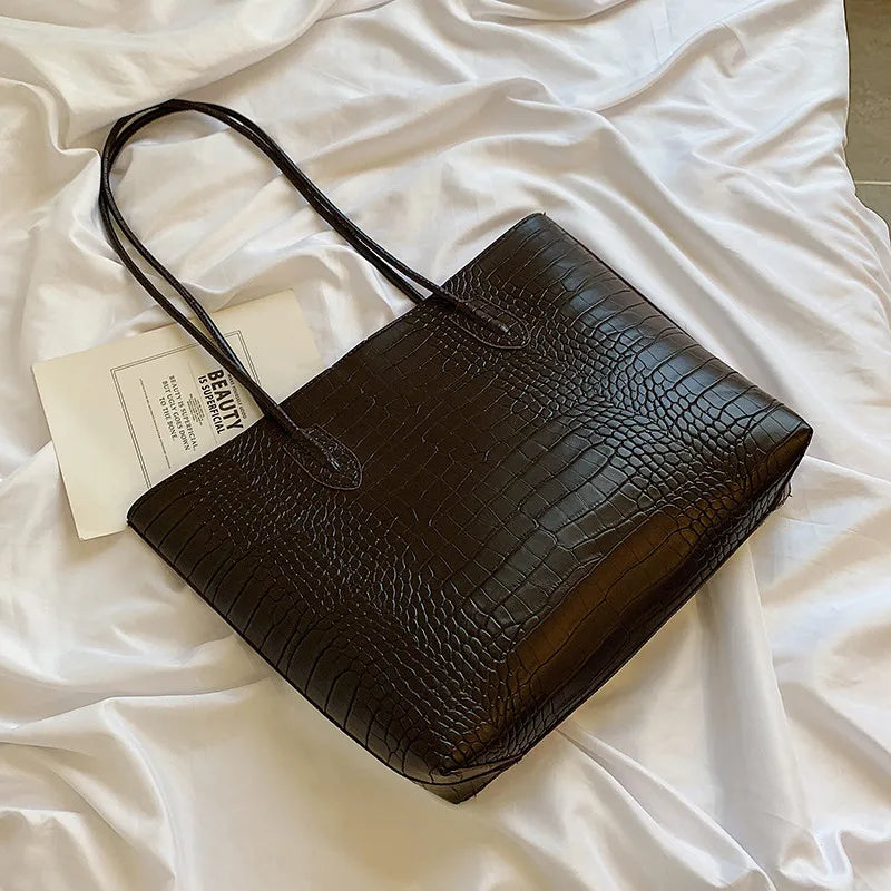 Leather Shoulder Tote Bag with Wallet