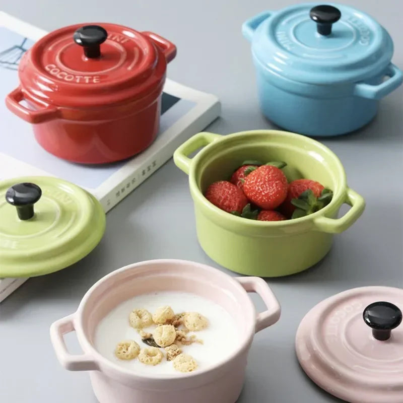 Ceramic Ramekins Bowls with Lids For Casseroles, Souffles, French Onion Soup and Creme Brulees