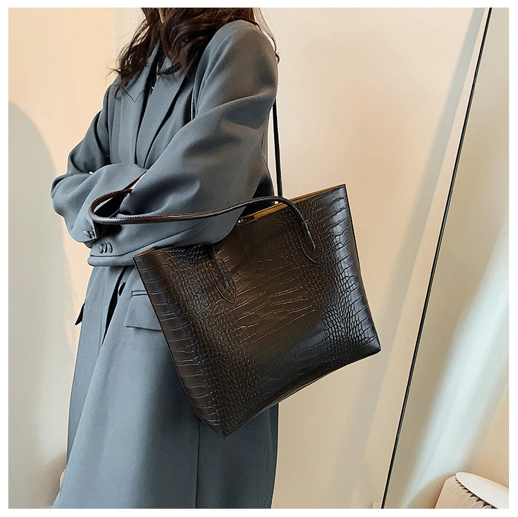 Leather Shoulder Tote Bag with Wallet