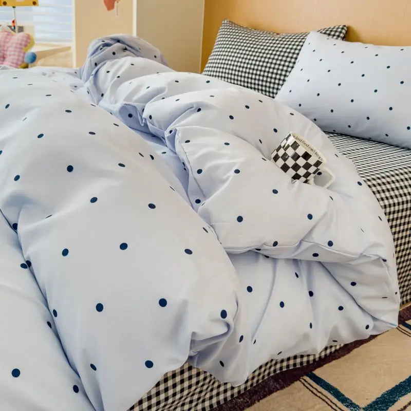 Simple Four Piece Blue Dot Bedding Set